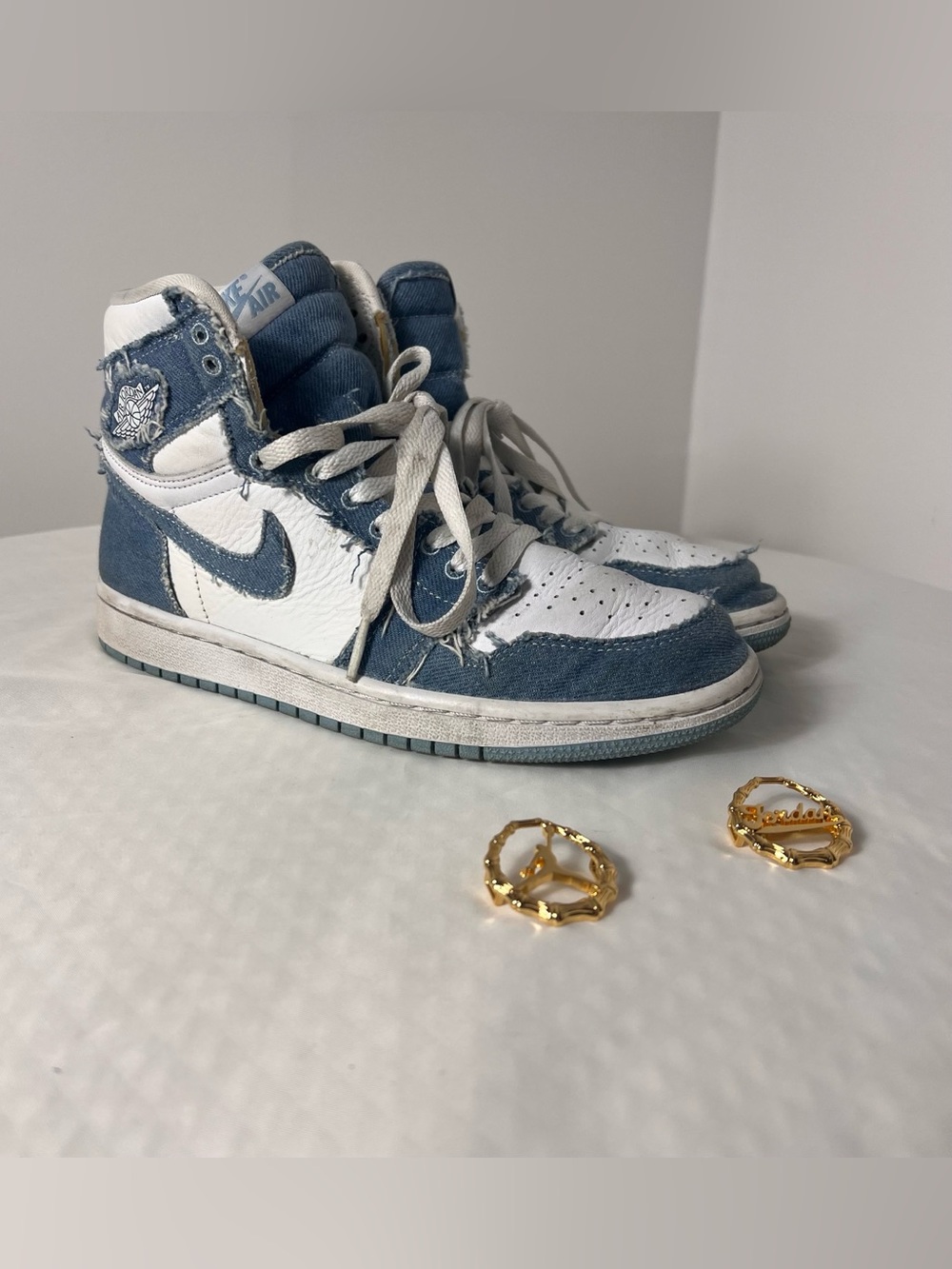 Women’s nike ' Air Jordan 1 High Top Sneakers - White & Blue